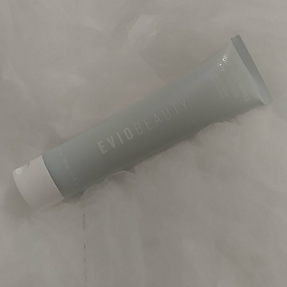 🍭5/$25 Pore-Fect Primer